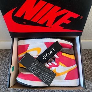 Air Jordan 1 retro High OG ‘light fusion red’